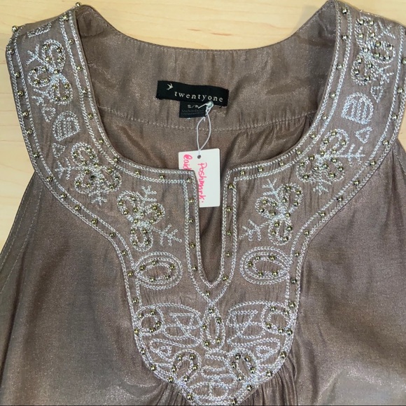 Forever 21 Size S Beaded Halter Top - Picture 2 of 5